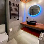 River Deluxe Con Garaje Gratis
